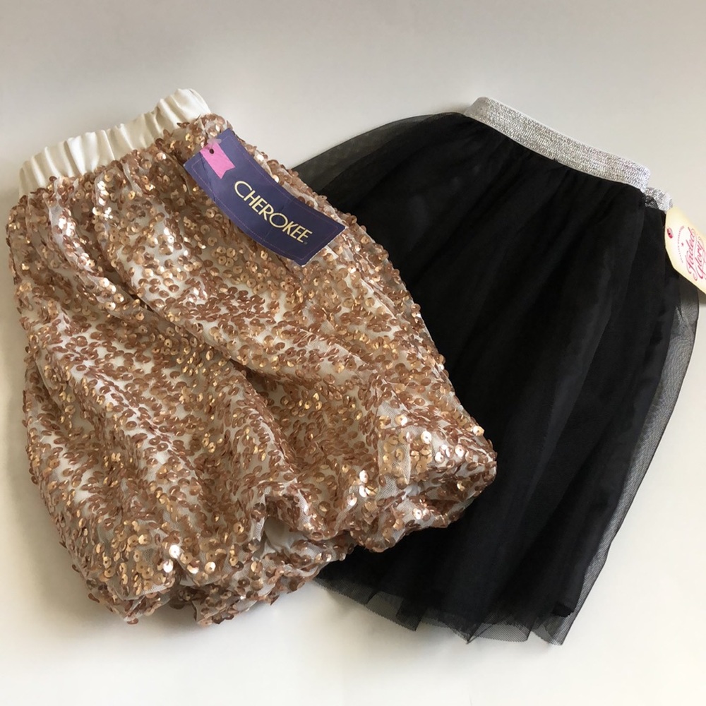 2 PC of skirts